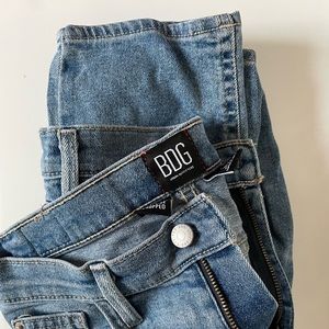 Urban Outfitters BDG High Rise Girlfriend Crop Jeans